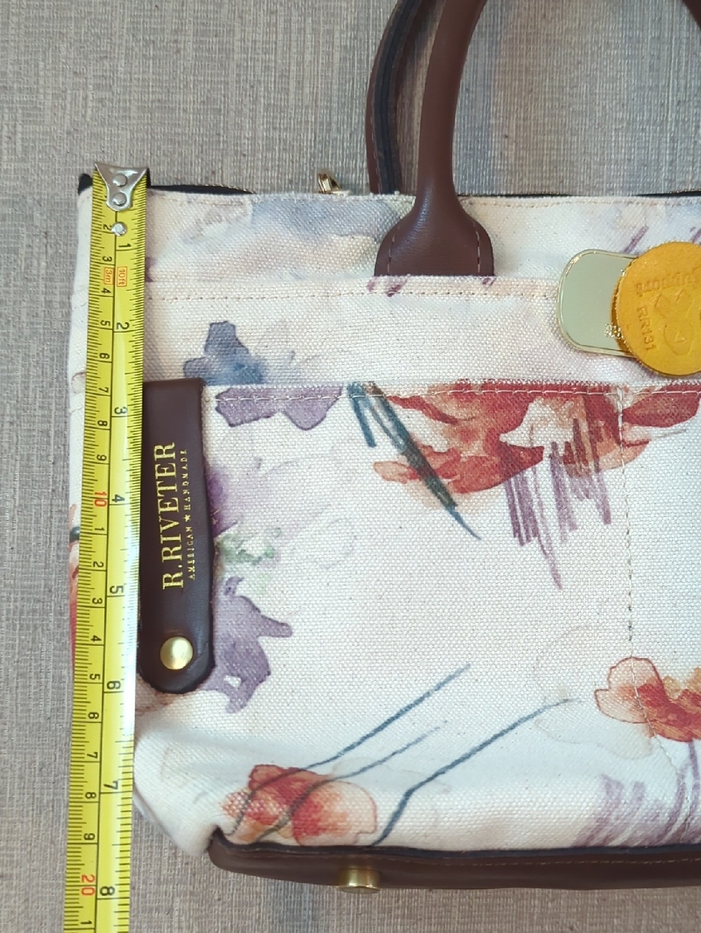 R. Riveter Otto Crossbody Floral Print Purse - Picture 13 of 14